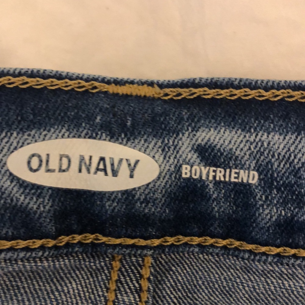 Old Navy Shorts - Picture 2 of 4